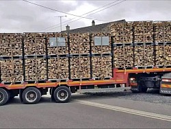 1LKW (50 M³) = 2150€